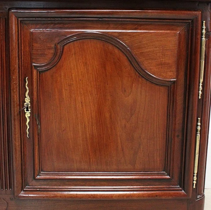 Buffet de Port Nantais, en Acajou de Cuba – 1770