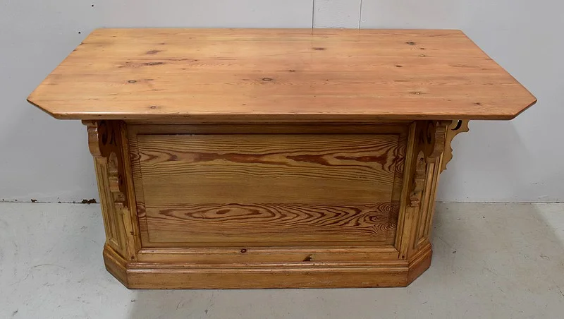 PINE SHOP COUNTER