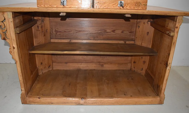 PINE SHOP COUNTER