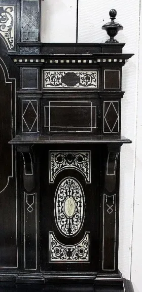 NAPOLEON III PERIOD DISPLAY CABINET