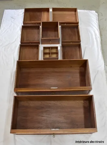 LOUIS XVI PERIODE SECRETAIRE