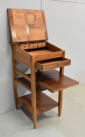 NOTARSCHREIBTISCH