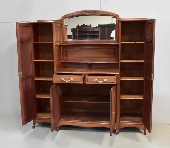 Meuble en Acajou, Art Nouveau – 1900