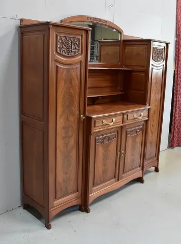 Meuble en Acajou, Art Nouveau – 1900