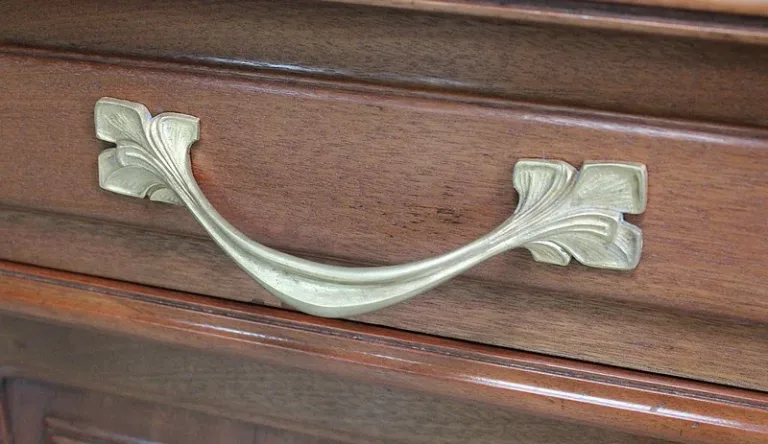 ARMADIO PERIODO ART NOUVEAU