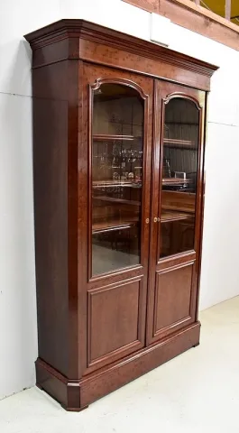 Bibliothèque Vitrine en Placage d’Acajou Moucheté – Fin XIXe