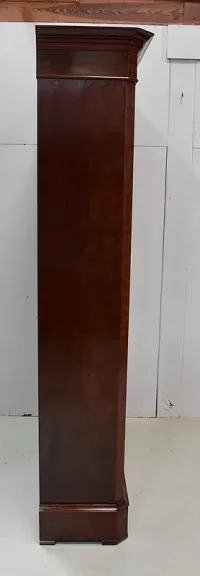 КНИЖНЫЙ МАГАЗИН