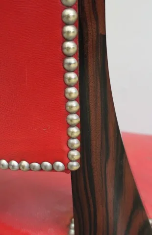Paire de Chaises en Ébène de Macassar et Cuir Rouge – 1930