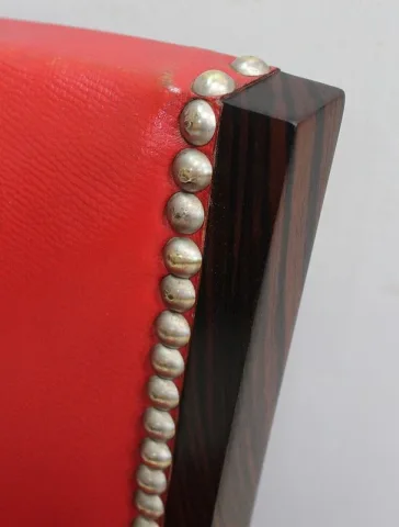 Paire de Chaises en Ébène de Macassar et Cuir Rouge – 1930
