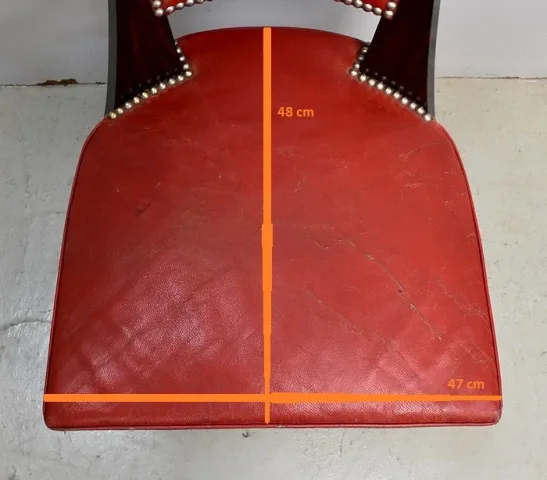 Paire de Chaises en Ébène de Macassar et Cuir Rouge – 1930