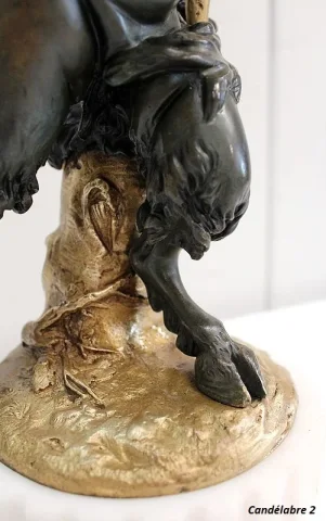 PAAR BRONZEN KANDELABRA