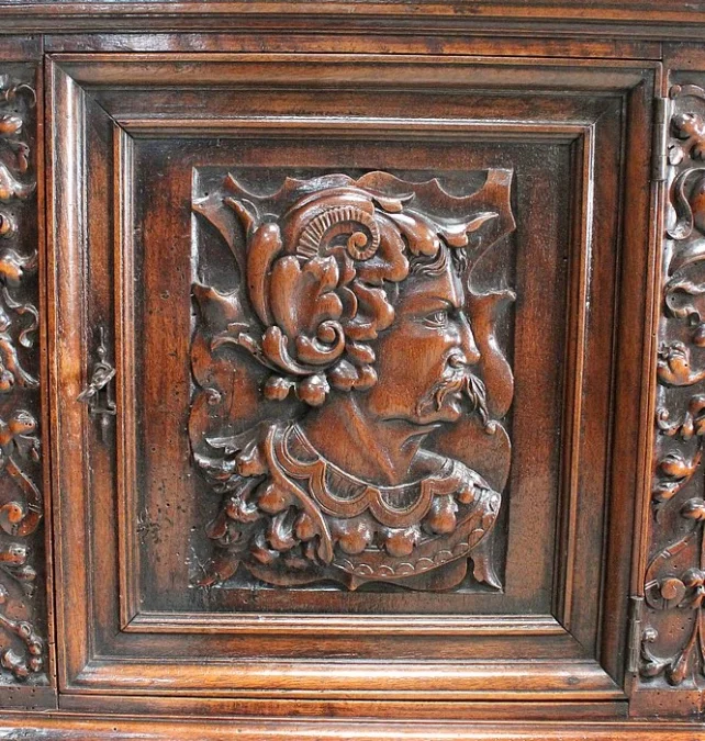 RENAISSANCE STYLE CABINET
