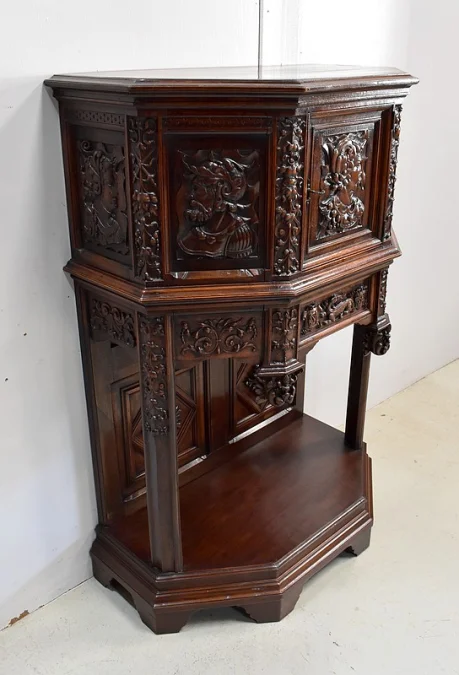 RENAISSANCE STYLE CABINET
