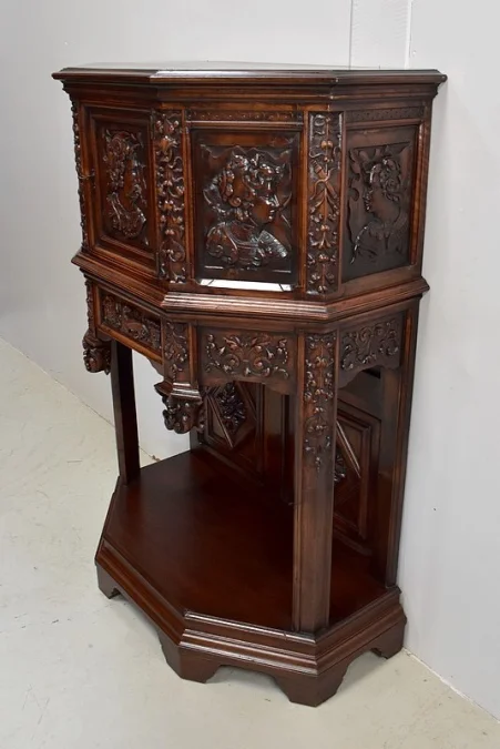 RENAISSANCE STYLE CABINET
