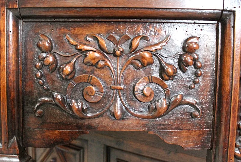RENAISSANCE STYLE CABINET