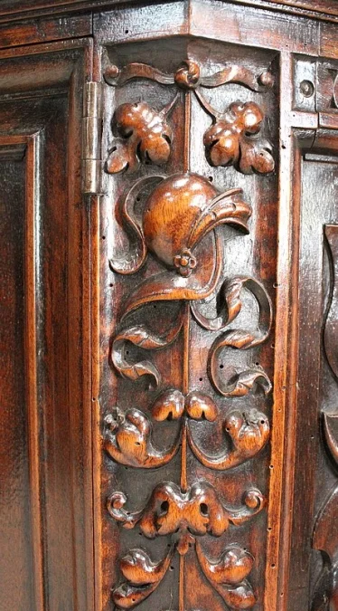 RENAISSANCE STYLE CABINET