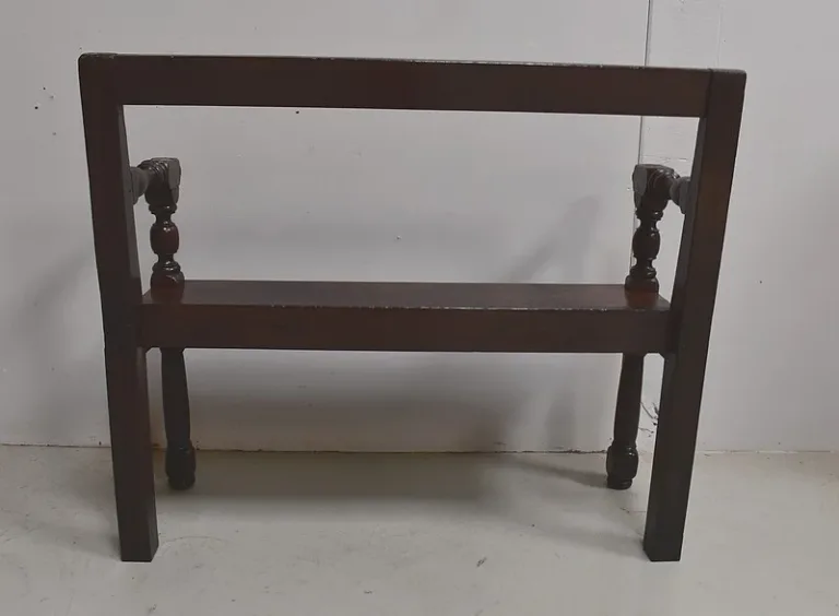 LOUIS XIV STYLE SETTEE