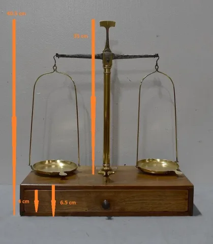 Petite Balance de Bijoutier, type Trébuchet – 1900