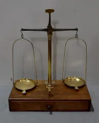 JEWELER'S BEAM BALANCE