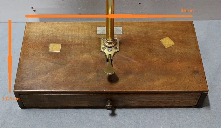 Petite Balance de Bijoutier, type Trébuchet – 1900
