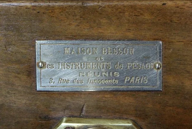 Petite Balance de Bijoutier, type Trébuchet – 1900