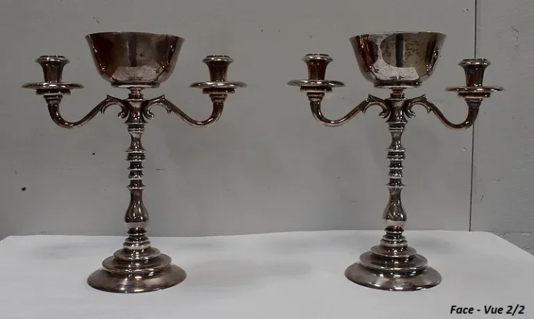 Paire de Chandeliers en Métal Argenté – XXe