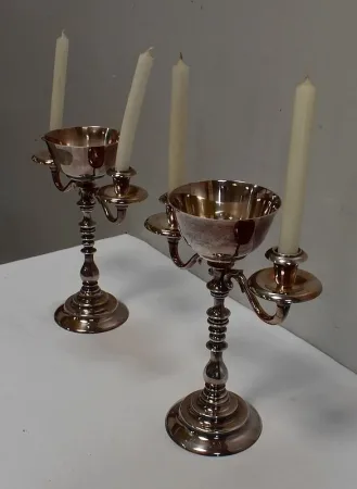 Paire de Chandeliers en Métal Argenté – XXe