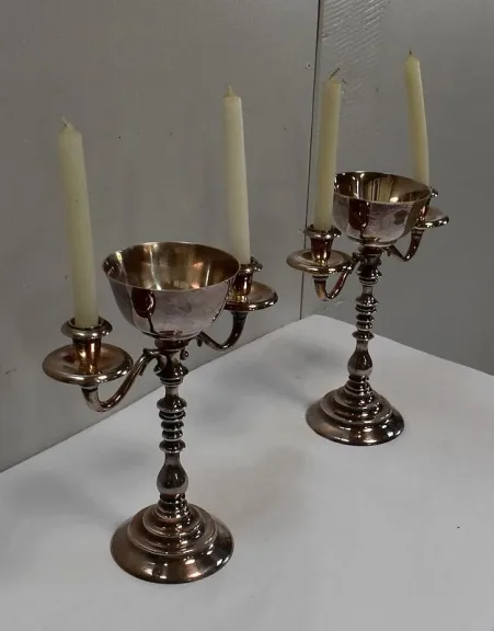 Paire de Chandeliers en Métal Argenté – XXe