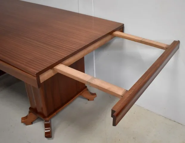 FRENCH EXTENDING TABLE
