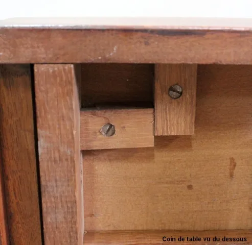 FRENCH EXTENDING TABLE