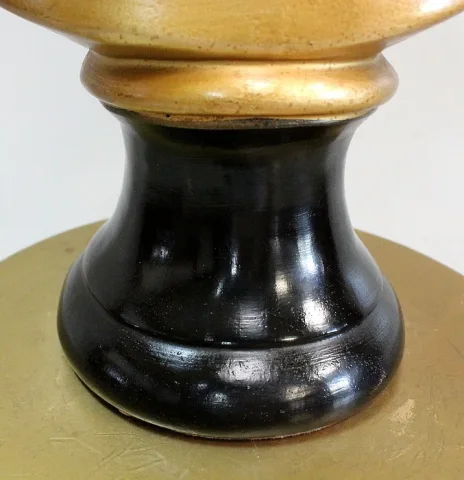 Buste de Fillette et Colonne Torsadée, en Plâtre Doré – 1900 / 1920