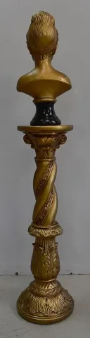 Buste de Fillette et Colonne Torsadée, en Plâtre Doré – 1900 / 1920