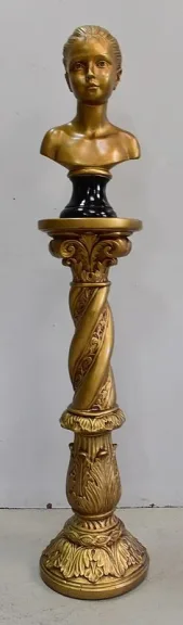 PFLASTERBUST UND SPALTE
