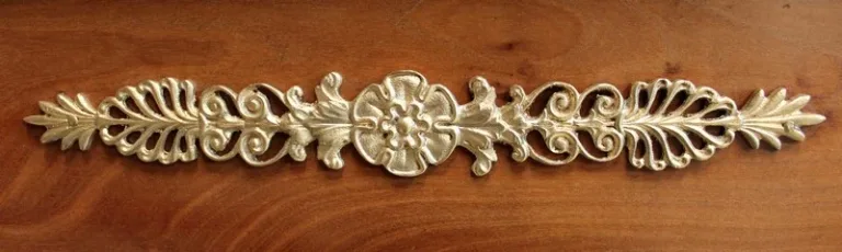 FRANZÖSISCHE RESTAURATIONSZEIT KONSOLENTABELLE