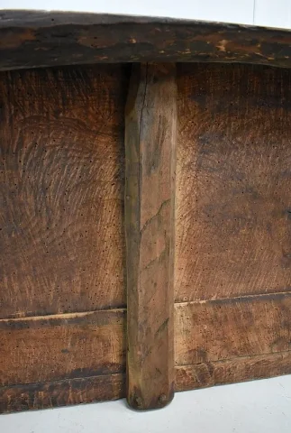 EICHENBANK AUS DEM 17. JAHRHUNDERT