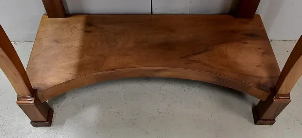 Console de Propriété, en Noyer massif, époque Restauration – Début XIXe