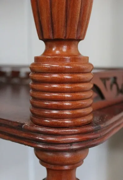 Console Desserte en Acajou, époque Napoléon III – 1850