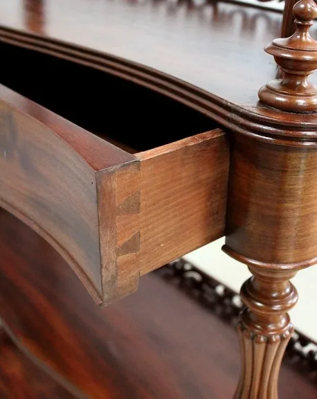 Console Desserte en Acajou, époque Napoléon III – 1850
