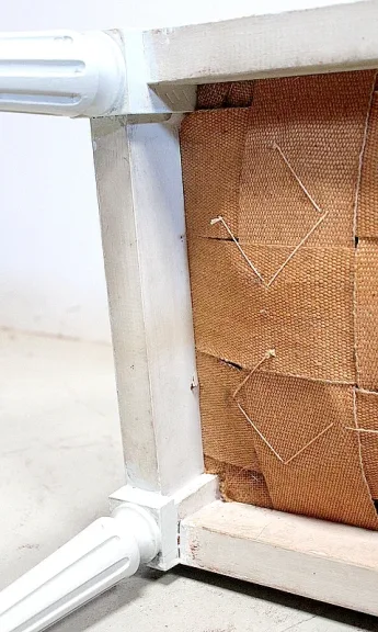 Petite Banquette d’Enfant en Hêtre, style Louis XVI – Début XXe