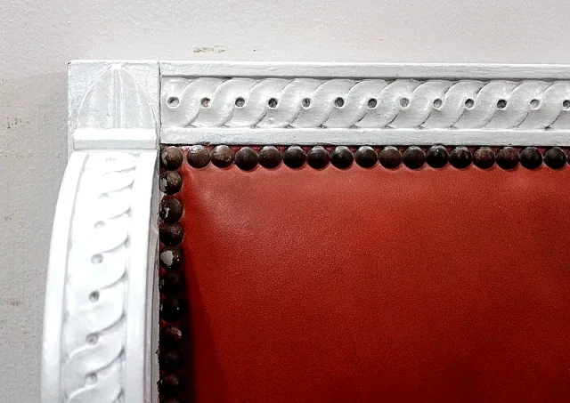 Petite Banquette d’Enfant en Hêtre, style Louis XVI – Début XXe