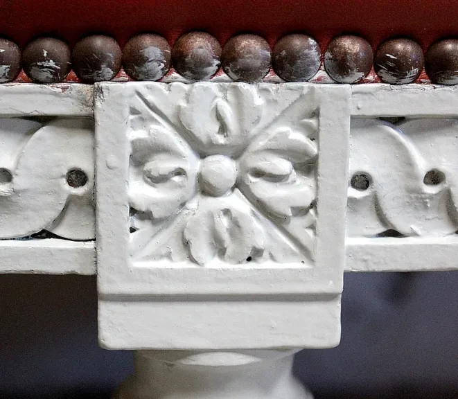 Petite Banquette d’Enfant en Hêtre, style Louis XVI – Début XXe