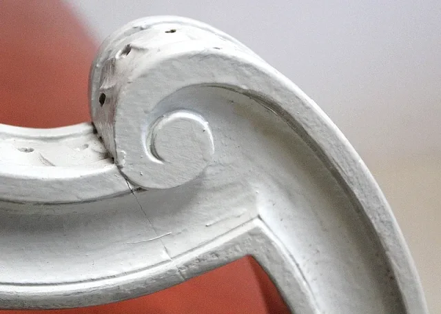 Petite Banquette d’Enfant en Hêtre, style Louis XVI – Début XXe