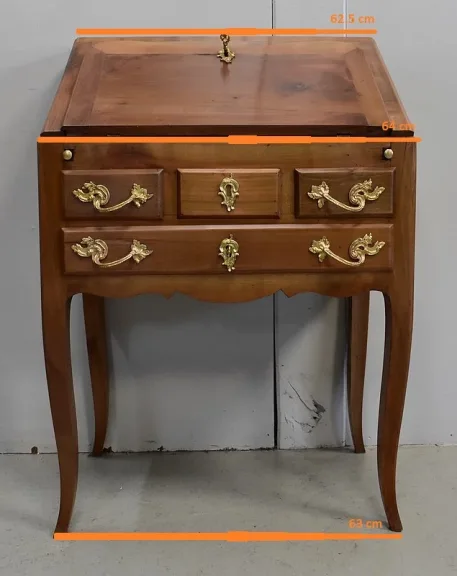 Petit Bureau de Pente en Merisier, style Louis XV – Fin XIXe