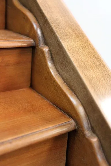 Petit Bureau de Pente en Merisier, style Louis XV – Fin XIXe