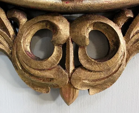 SPECCHIO CONVESSO IN LEGNO DORATO