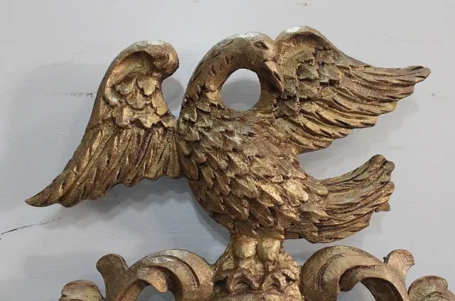 SPECCHIO CONVESSO IN LEGNO DORATO