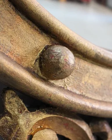 SPECCHIO CONVESSO IN LEGNO DORATO