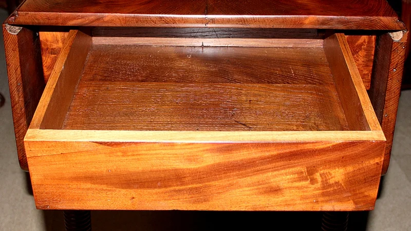 LOUIS PHILIPPE PERIOD DROP LEAF TABLE