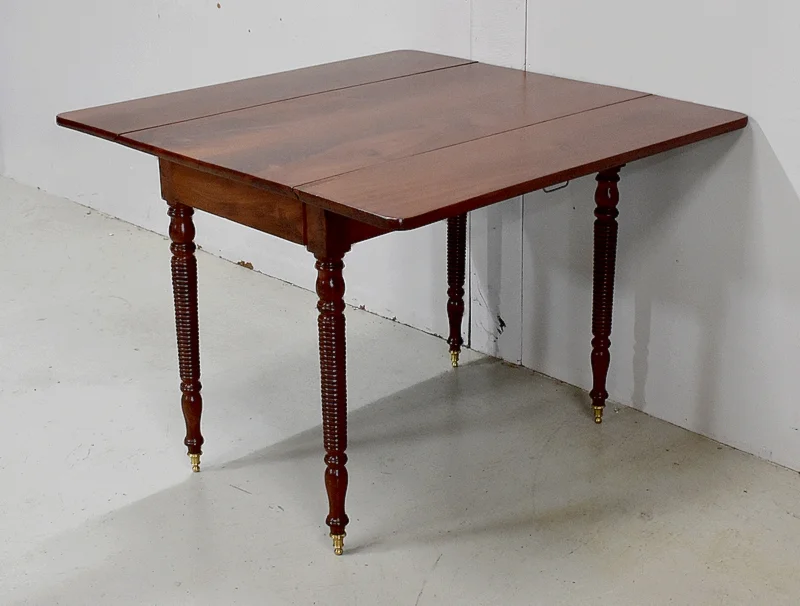 LOUIS PHILIPPE PERIOD DROP LEAF TABLE