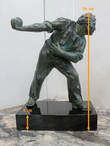 BRONZESKULPTUR